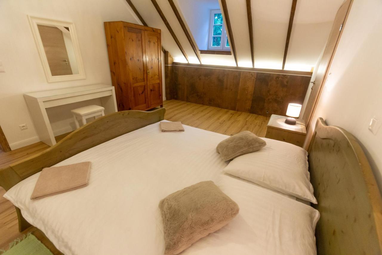 Pferdegut Schloss Treffen Apartments Gortschach  Eksteriør bilde