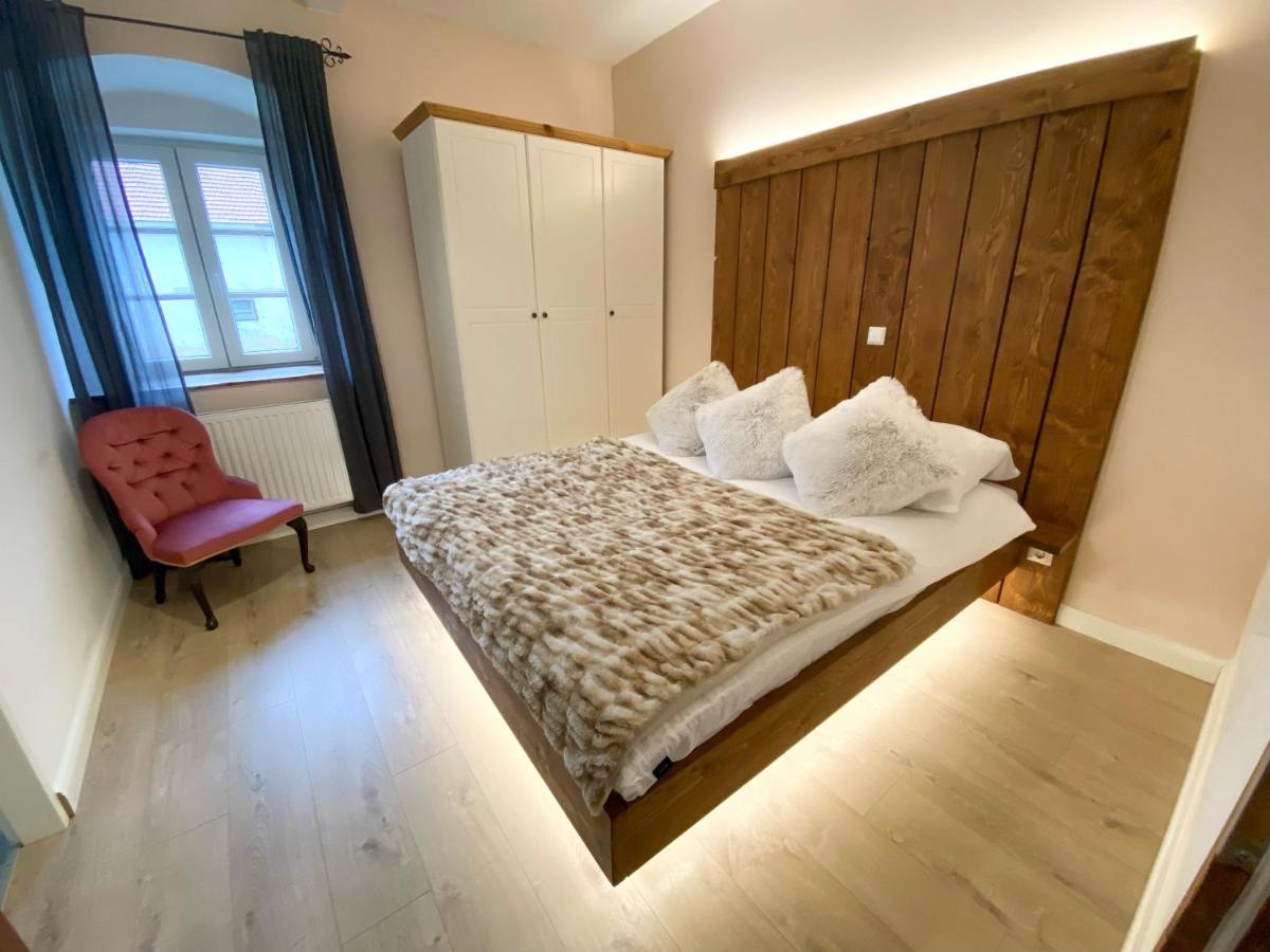 Pferdegut Schloss Treffen Apartments Gortschach  Eksteriør bilde